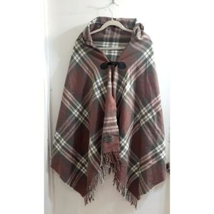 Jesi Lydia wool poncho
